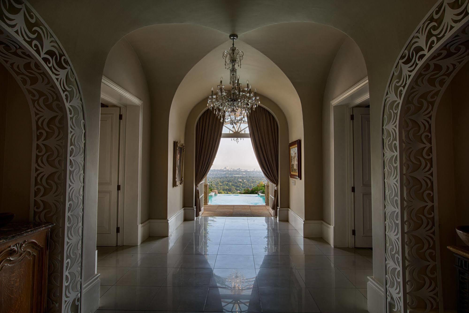 The Munro Boutique Hotel Йоханнесбург Экстерьер фото
